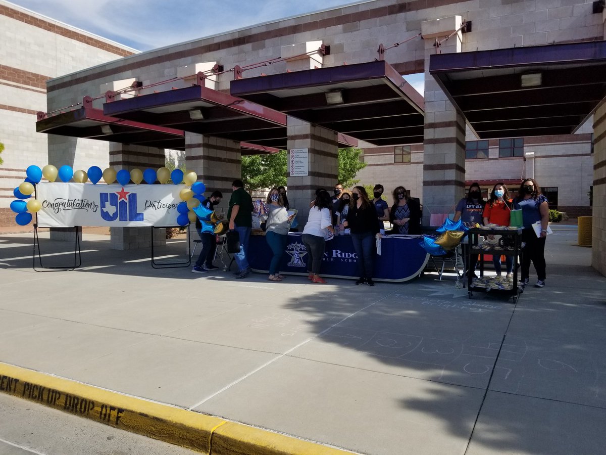 MontwoodHS's tweet image. Congratulations to all of our UIL participants and their Coaches.  They did an amazing job #TeamSISD #Generalsconquer #Pullingtogether