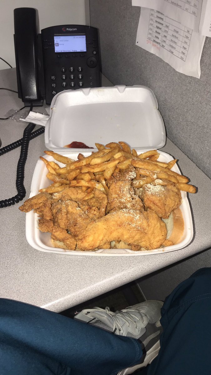 SimsColin's tweet image. Listen !!!!