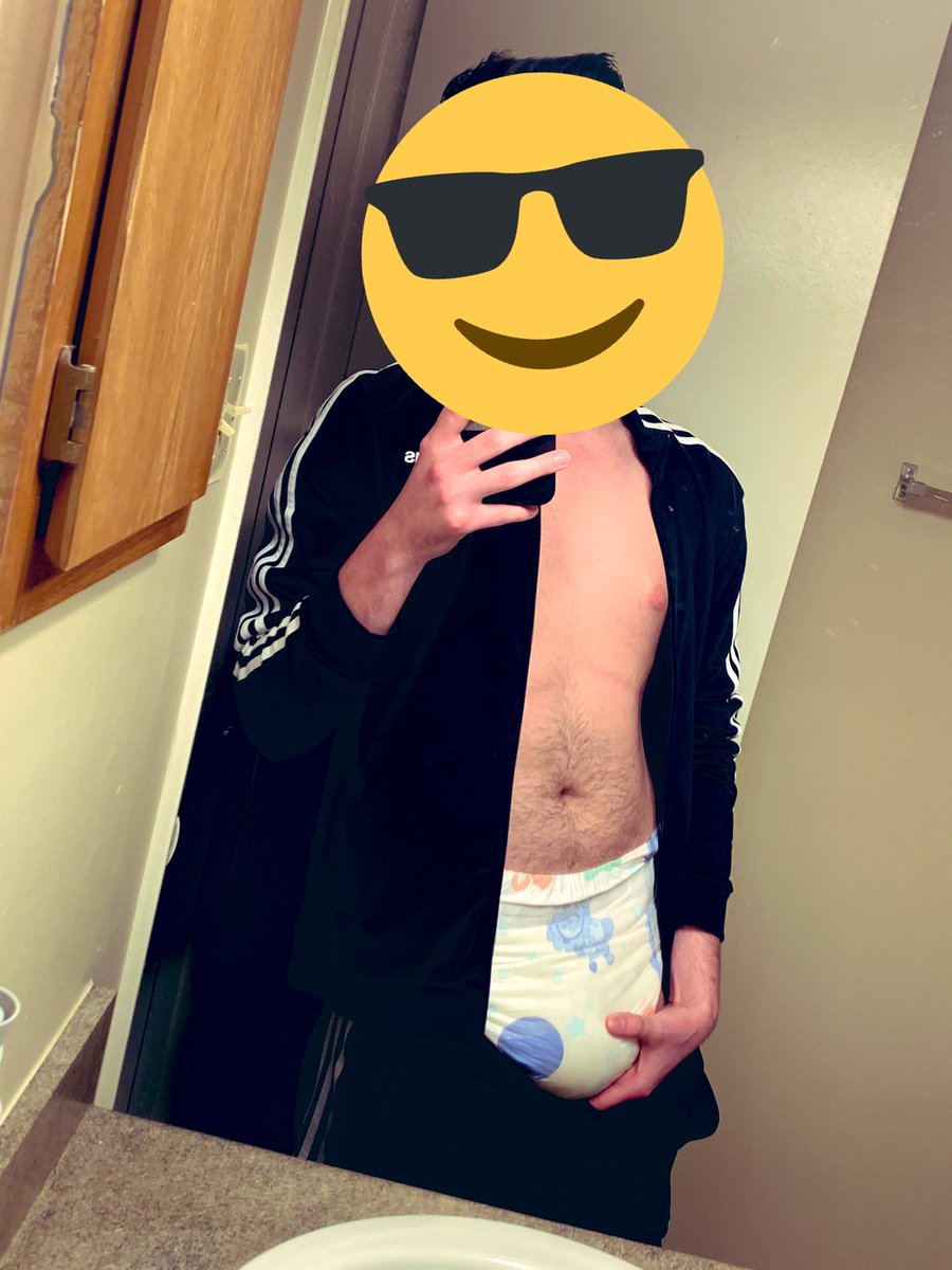 abdlroad's tweet photo. Respect the drip 💦💦💦 #diapergay #gayabdl #abdl #diaperlover https://t.co/FjUcQMeZf2