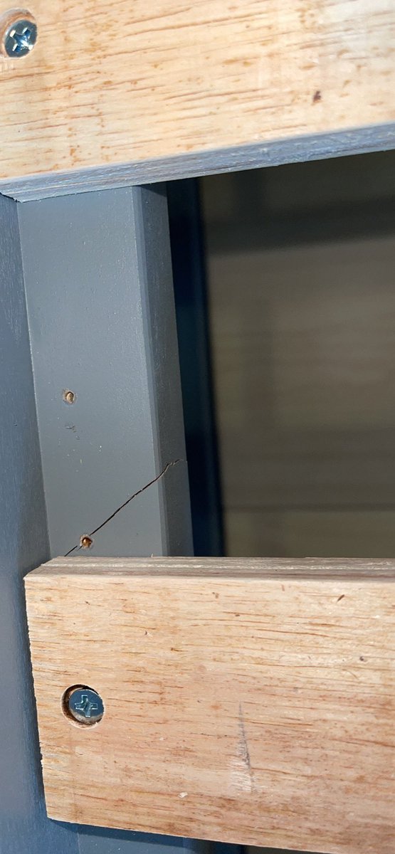Gabe_Meneses's tweet photo. Do NOT BUY from @MyBobs they deliver broken furniture and give you the run around for a refund and replacement. Now my daughters have no bed to sleep on, not offering a refund, and replacement pieces will take almost a month to be delivered and installed. https://t.co/dUojNtCY9J