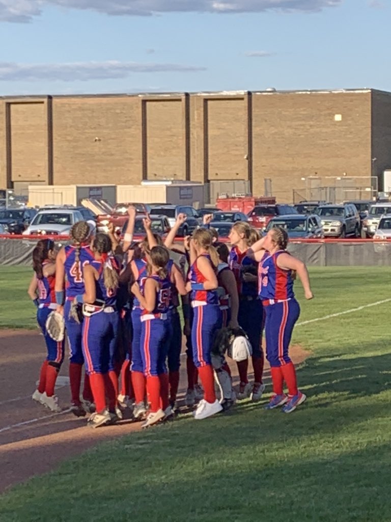 Elwood Lady Panther Softball tweet media