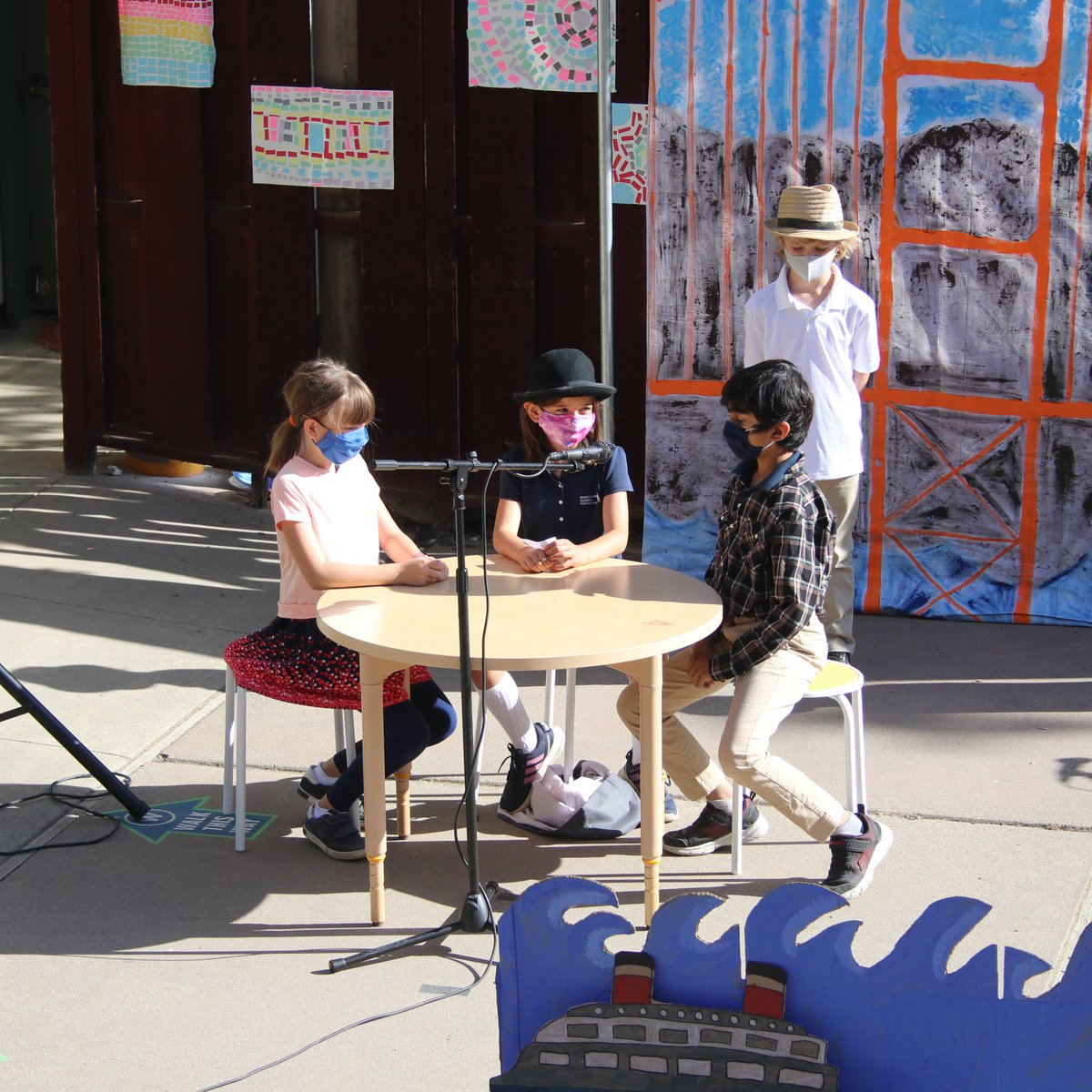 WoodlandPK8's tweet photo. Bravo to our second grade students on amazing performances of Landing, the journey of many West Coast immigrants during the 1930s! #immigration #classplay #secondgrade #bravo #history https://t.co/v337NdVA8H