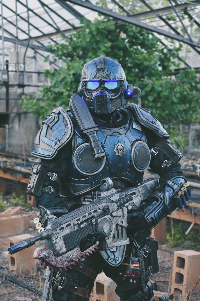 “I shall hold my place in the machine and acknowledge my place in the coalition. I am a gear. <a href="/GearsofWar/">Gears of War</a> #GearsTactics #forthecog 
Gears tactics soldier made by me (supadezz) 
Pics taken by NETO 
Armor made with sks props hd foam 
Painted with plaidfx paints