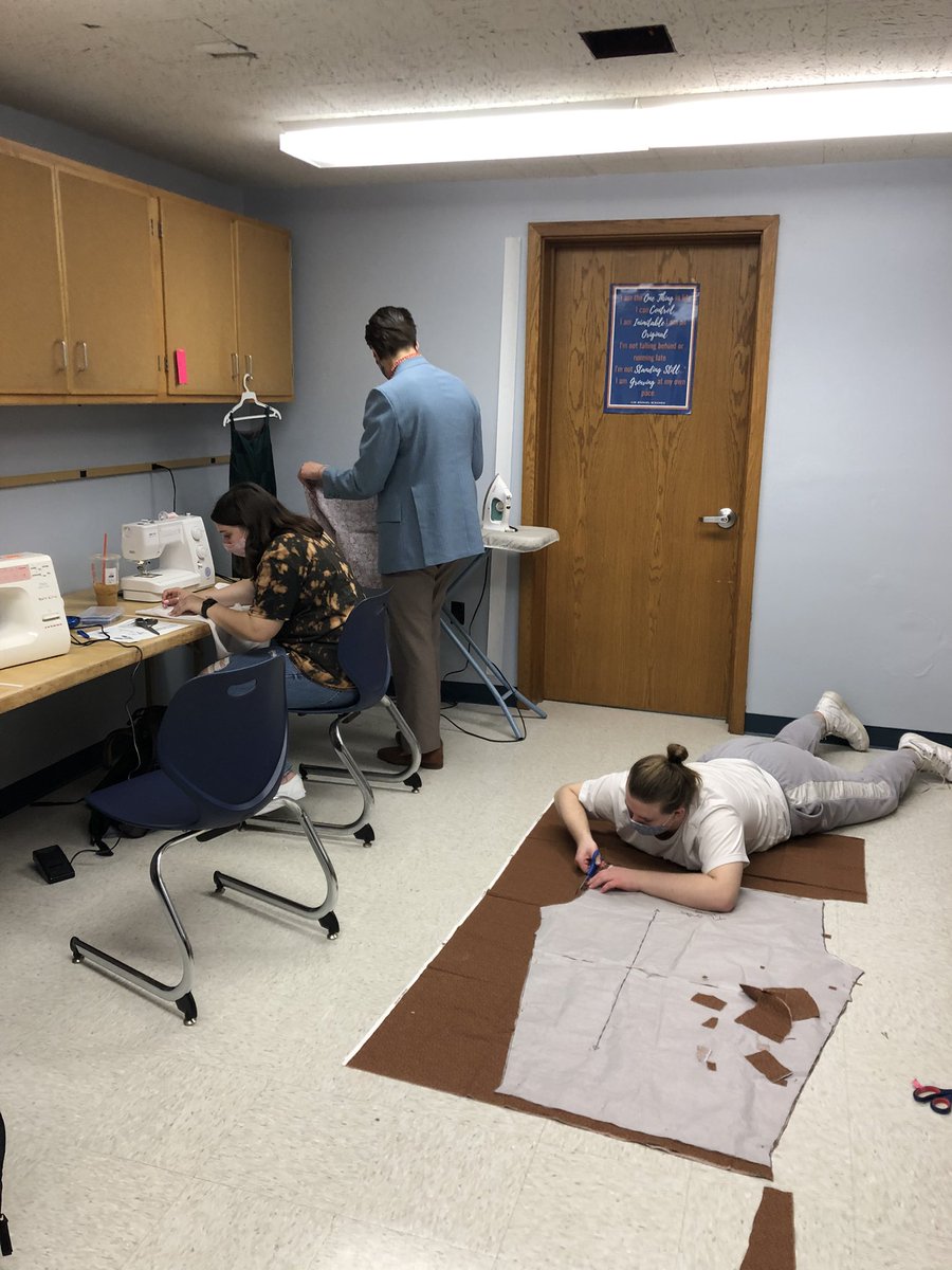 ajsella12's tweet photo. Students working on their pajama pants in Miss Bateman’s Fashion Arts class! #LHSFACS https://t.co/MVgG2kk1VE