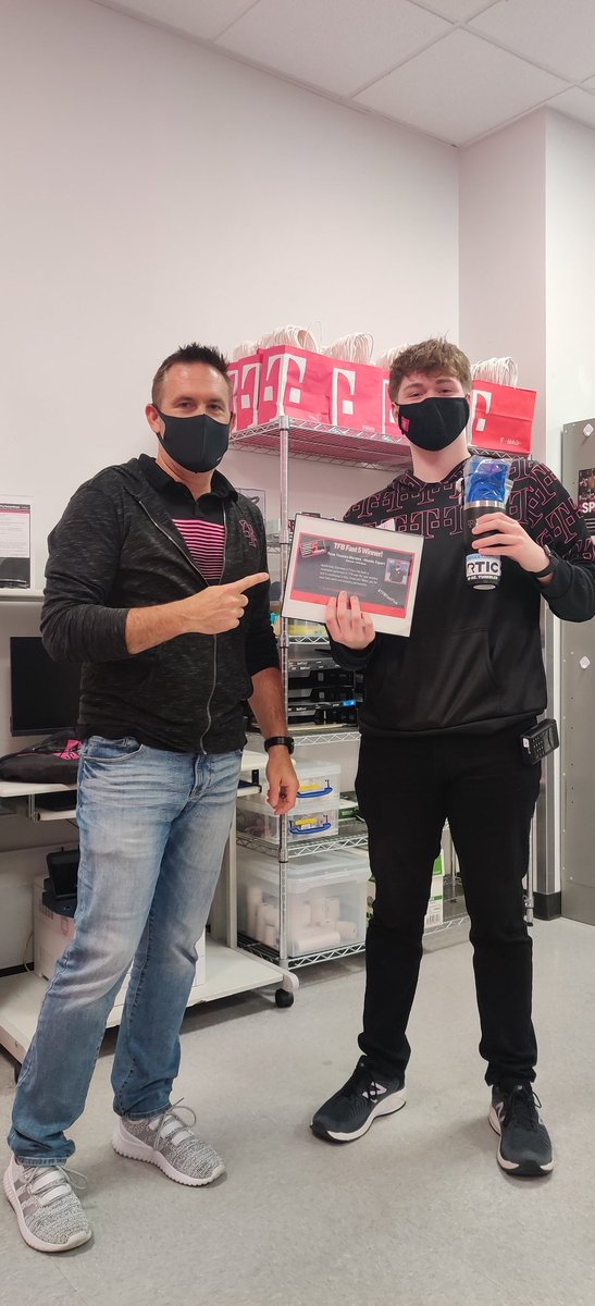 Eldorado team making money moves with TFB in May!!! Not one but two Fast Five winners from Eldorado. Also, the store is already at 💯 ME Participation. Congrats Rosa and Jacob! #TFBFastfive @jenny_foss @tobiasiam @jboy1724