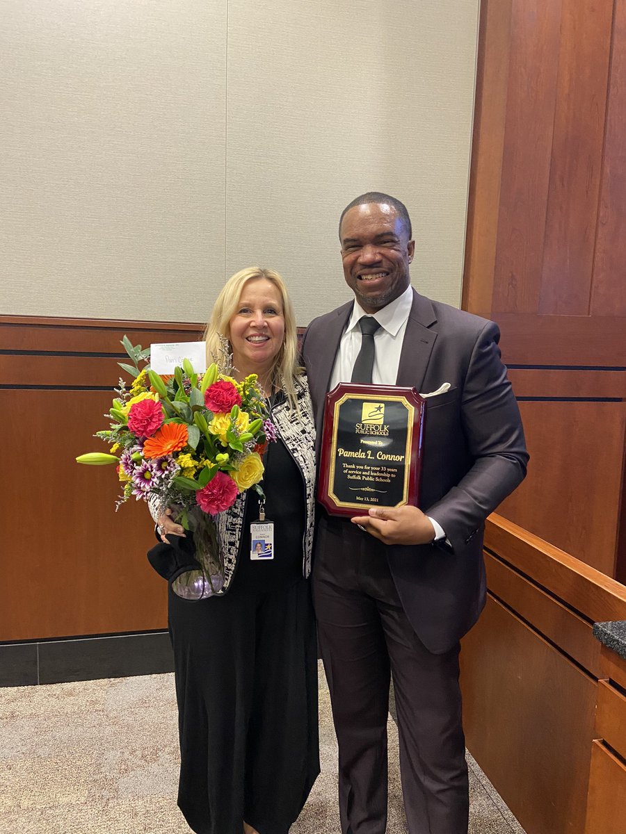 Suzanne Rice tweet media