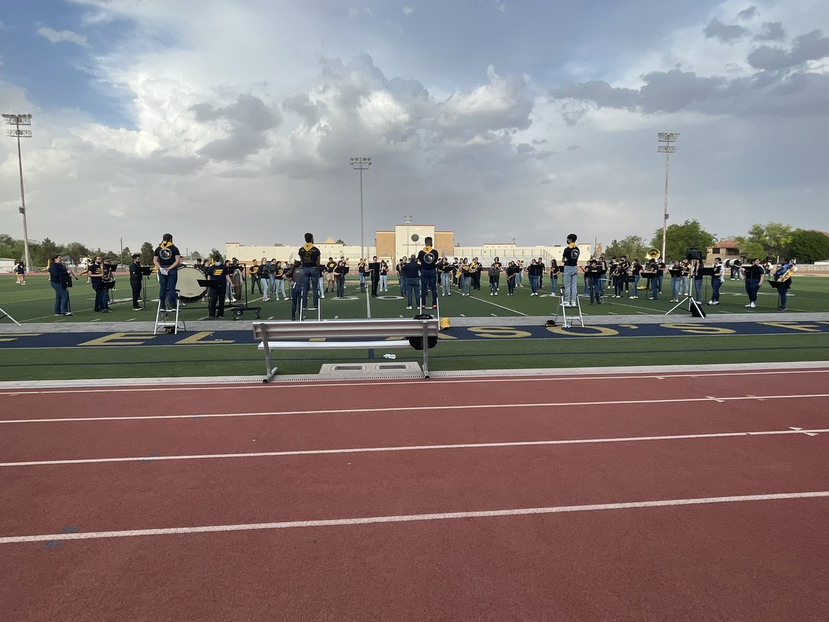 Robert Martinez tweet media