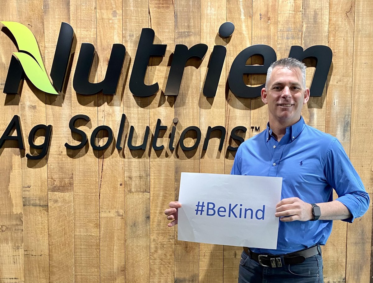 Kate, Tick and Meg Everett are doing an incredible job at helping businesses, parents, children and communities create a kinder and safer world. Today I’m proud to wear Dolly’s favourite colour, promote kindness and take a stand against bullying. #DoItForDollyDay #BeKind