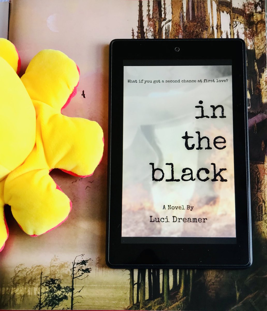 itsnotaboutabby's tweet photo. #currentlyreading
'In the Black' by Luci Dreamer

And yup, I have Vicky McClure in my head as one of the MCs again. This time she's a hot firefighter!🔥 Sorry, I just cannot help it! 😍 #lesfic #ffromance #wlw https://t.co/SMG5N1IJZS
