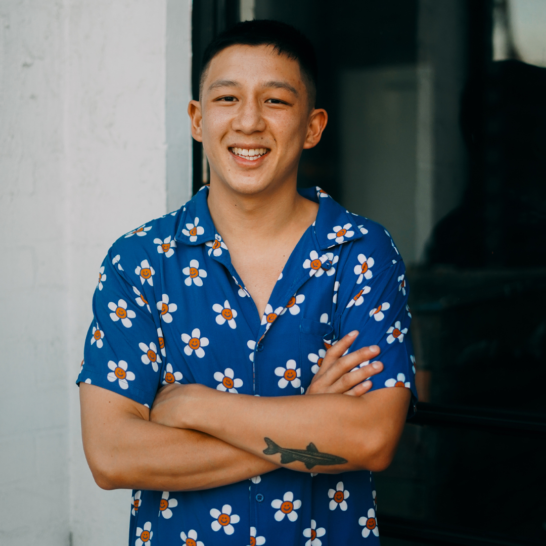 “Growing up, Grandmère’s go-to dish for our huge Chinese-Mauritian family was her wonton soup,” says @MasterChefau’s @Brendan_Pang in our new edition. “I mean who doesn’t love a hot bowl of soup with delicious dumplings?” Grab the new edition for the recipe! 🥟

📷Thomas Davidson