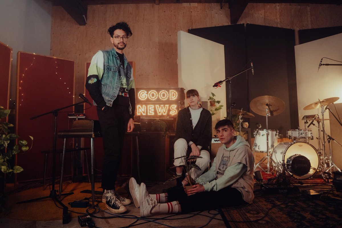 Tomorrow✨
•
📸<a href="/lindseyblane/">Lindsey Blane</a>