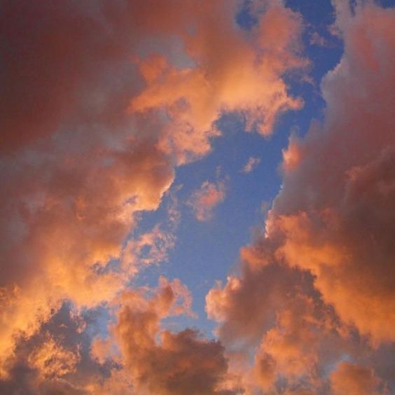 Karima130X's tweet photo. 𝐓𝐡𝐞 𝐌𝐲𝐬𝐭𝐞𝐫𝐲 𝐎𝐟 𝐋𝐨𝐯𝐞
Escrito corto, no es contenido explícito, solo era más fácil ponerlo así.
Inspirado en 2 canciones (detalles en siguiente twitt).
#Grekov
https://t.co/qZne1j3AF7 https://t.co/gQ4jSkkaeI
