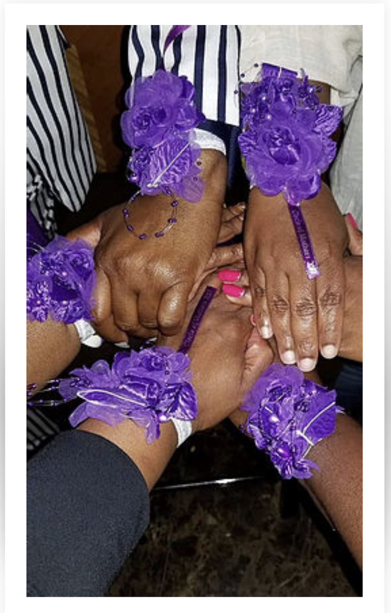 SybrinaFulton's tweet photo. 💜It’s about strength &amp; solidarity for me 💜
#CircleofMothers #CircleofMothers2021 https://t.co/YAJtdSq5M8