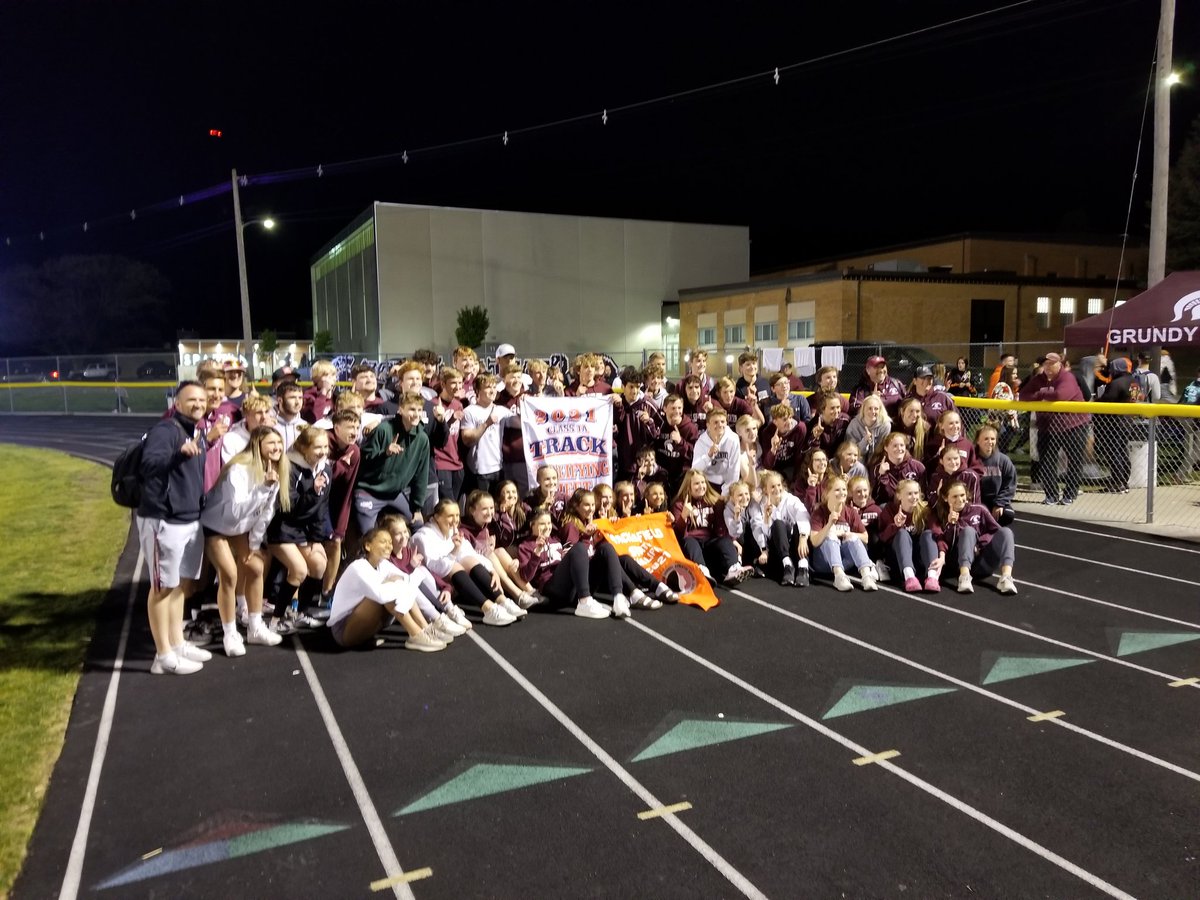 Grundy Center sweeps the team titles at the home district meet. #iahstrk