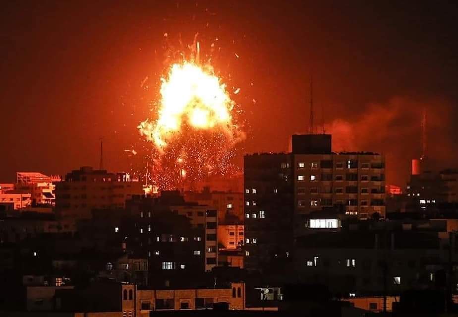 AzharulPrince's tweet photo. #SavePalestine
#freepalastine 
Its time to stop israeli terrorism 😡😡 https://t.co/YVPFivKMZv