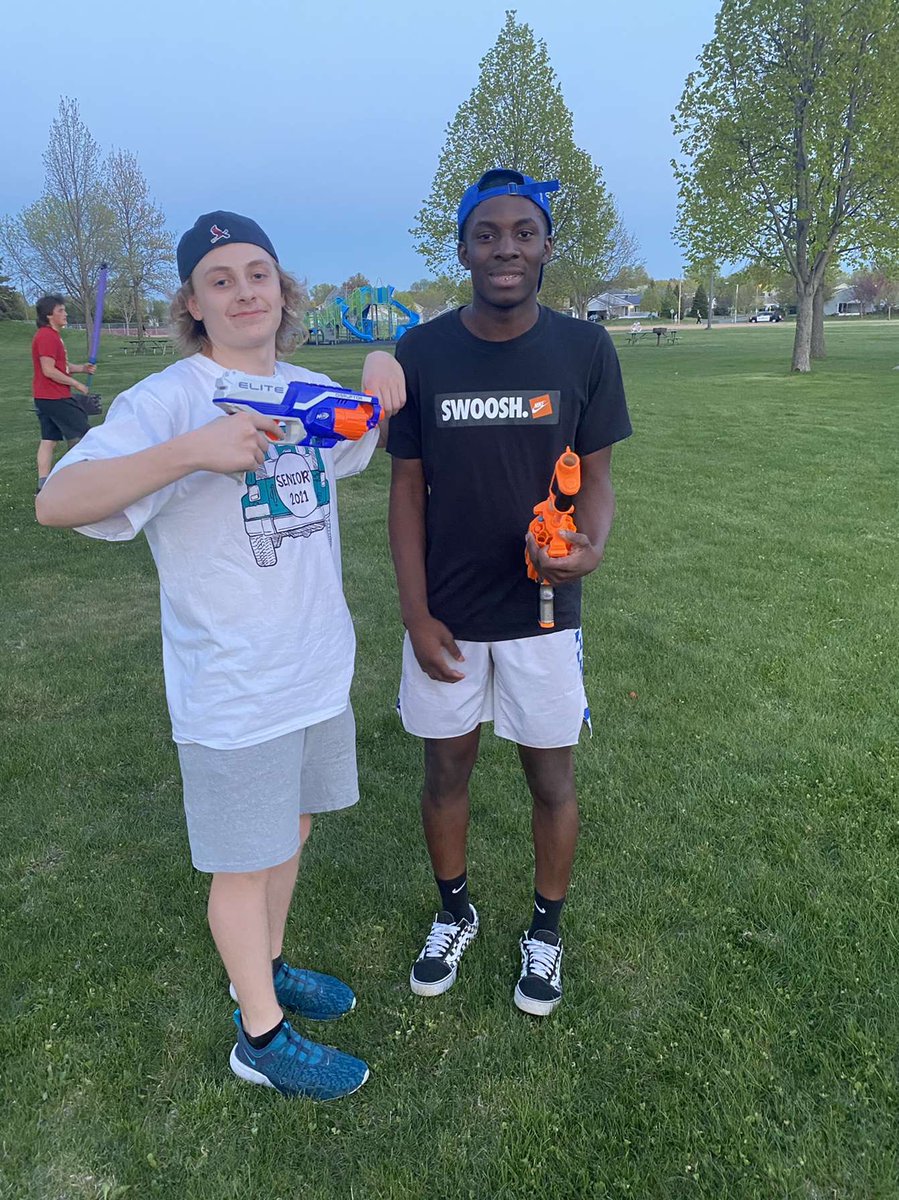 abby54734768's tweet photo. Owen from cocked and loaded kills Donald from unknown and jafar from task force and dk who is in first pic cause everyone stay cover their face @AnokaWar https://t.co/DEpyCoEEj4