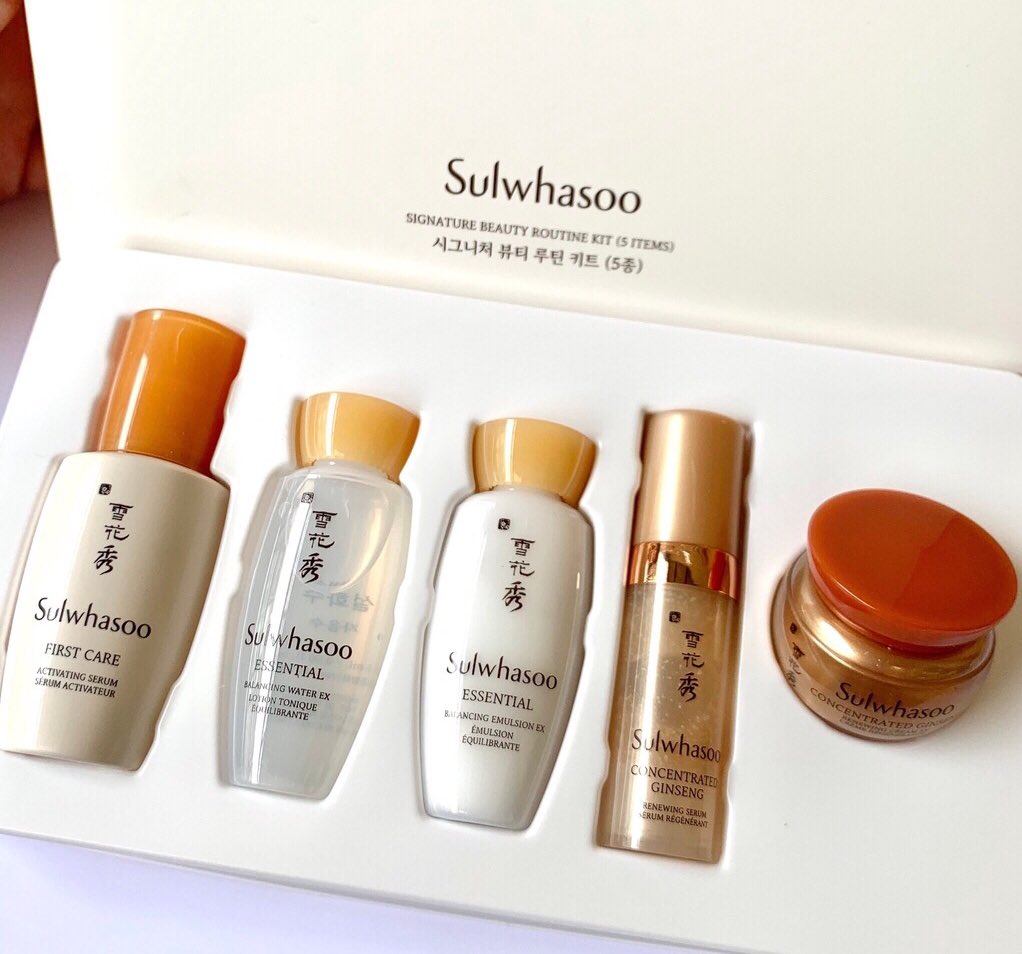 ggigxmt's tweet photo. #Sulwhasoo  บน แจก 1 Set จุกๆไปเลยจ้า

กติกา : รอข่าวประกาศเท่านั้น555555
เอาไปบำรุงช่วงนี้น่าจะนอนดึกกันเยอะแน่ๆ

#ข่าวจริง #ข่าวลือ #สํานักพระราชเวียง https://t.co/wkmDD03H4w
