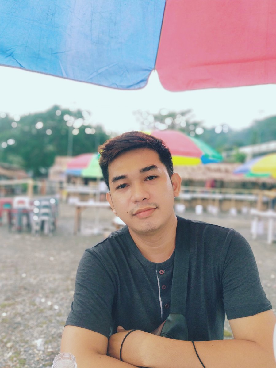 polnxtdoor's tweet photo. Naa pa di ay ni akong twitter...hahaha https://t.co/xQO9s7f7KD