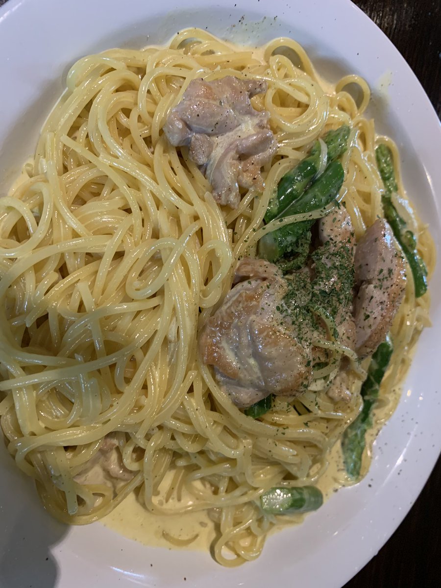 pakike0721's tweet photo. チロリン村でチキンのカレーソース
ちょうど良くマイルドでうまい😋 https://t.co/wGjs00P8fQ