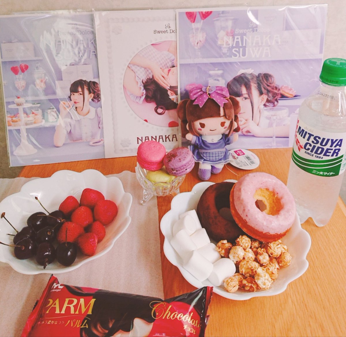kai_shining's tweet photo. 遅れましたが...
諏訪ななかさんデビューアルバム「So Sweet Dolce」発売1周年おめでとうございます!🍩🍒🍓🍫🎀
一度にCDこんなに買ったのは初めてでした☺️
全曲大好きです!
いつか生で聴きたい!
#SoSweetDolce https://t.co/Jg0Xsr2eng