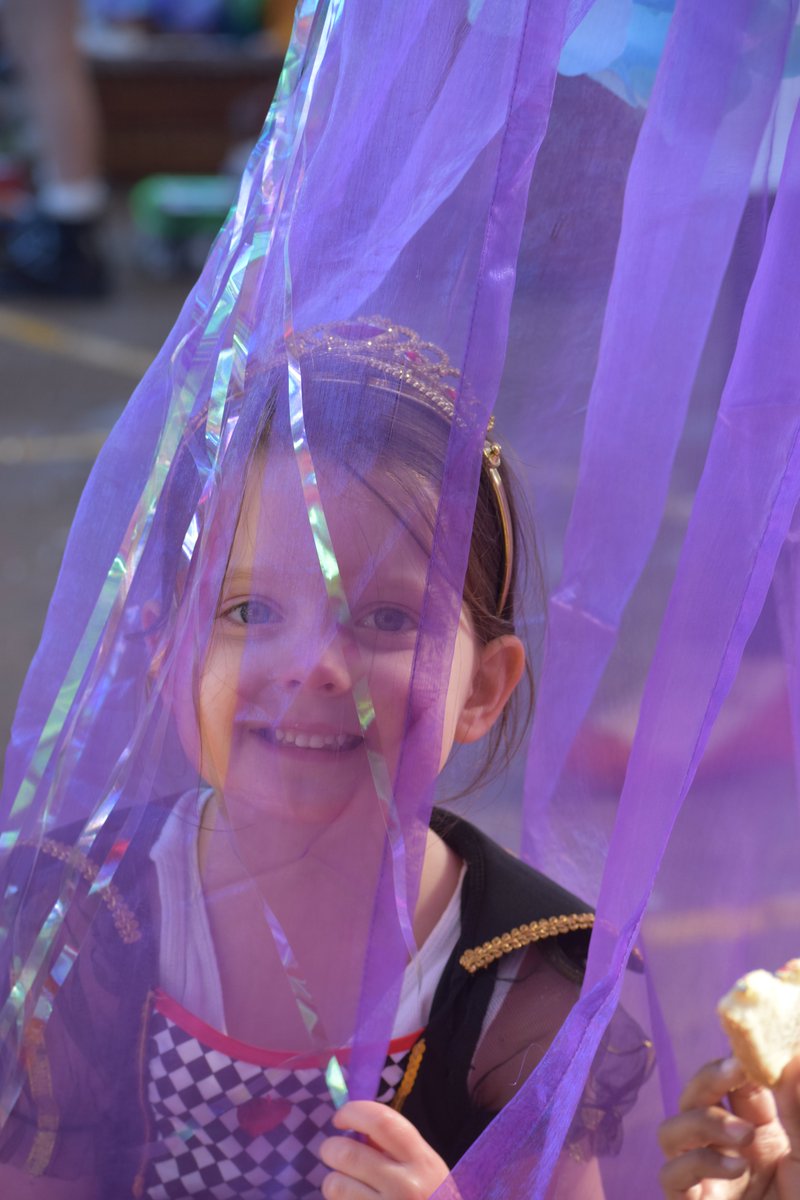 abusuttil2's tweet image. SJK turns into Wonderland promoting a love of Literacy #MadHattersTeaParty @stjosephskwood @Rochelle_Borg @trishreilly6