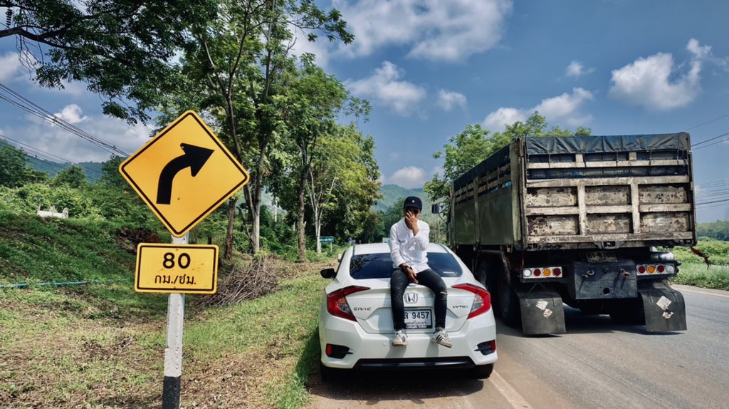 MTaraip's tweet photo. ไม่มีฟรีในโลกใบนี้ https://t.co/uDKelRrXYJ