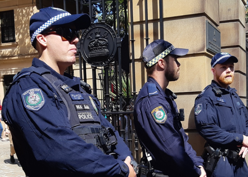 StacksLawFirm's tweet photo. You cannot legally refuse a police #BodySearch, but it’s important to know your rights. The #police must ask for your cooperation, you’re entitled to ask the reason for the #StopAndSearch and you can have a #witness.
https://t.co/6lnmFwck2T https://t.co/vy5UZ032e7