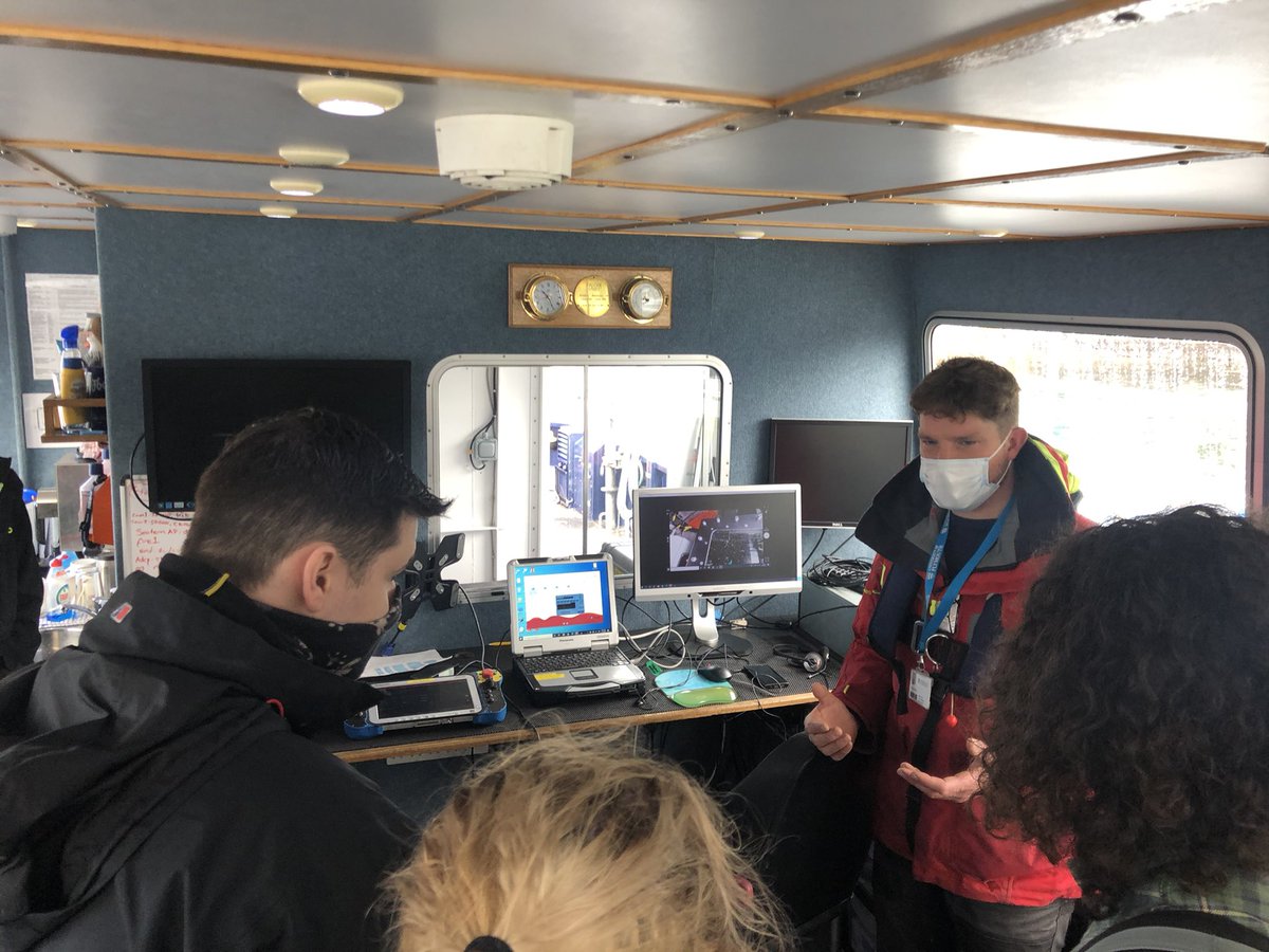 Tim Scott tweet media