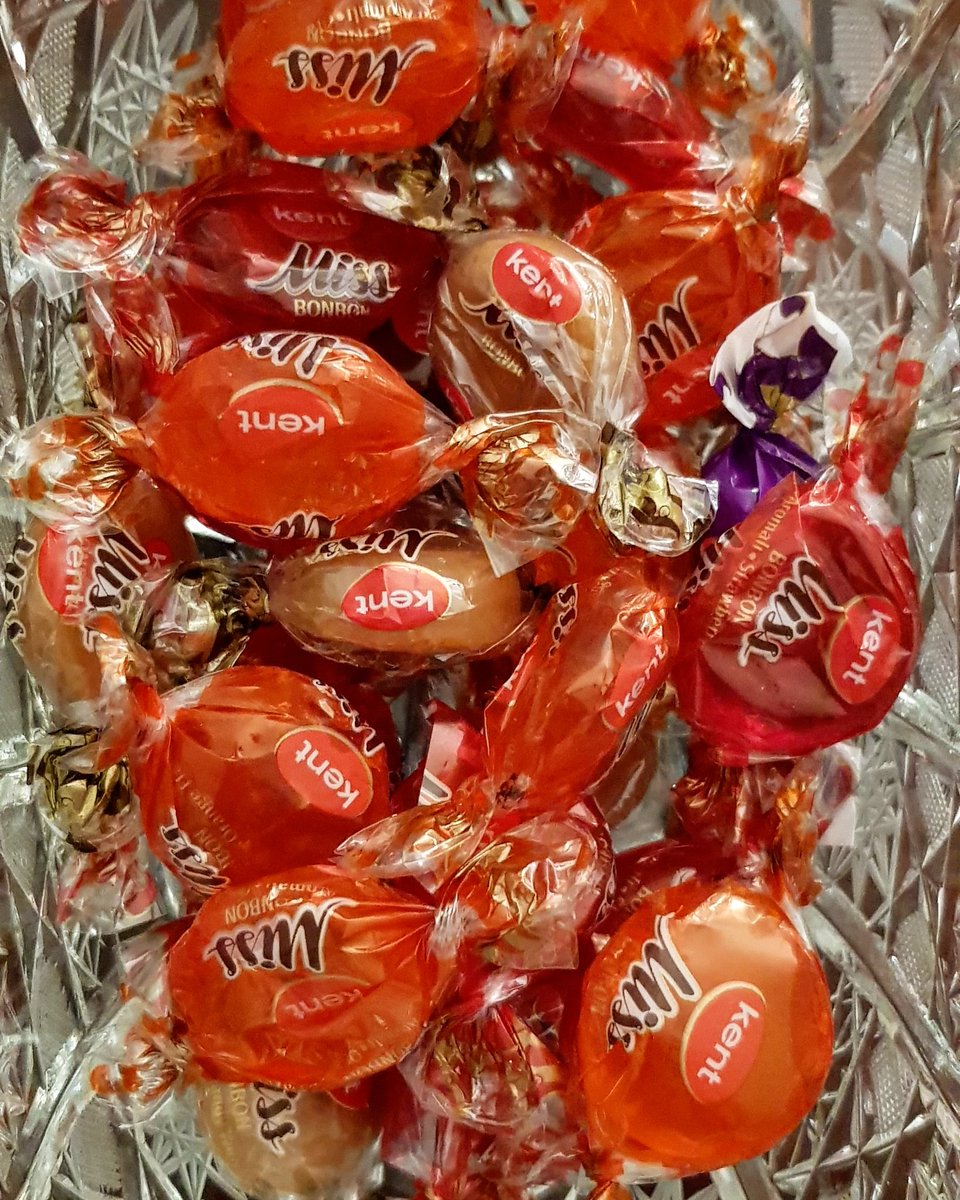 Sağlık, huzur ve barış içinde kutlayacağımız nice bayramlara🍬🍭Hope everyone has a healthy and peaceful eid