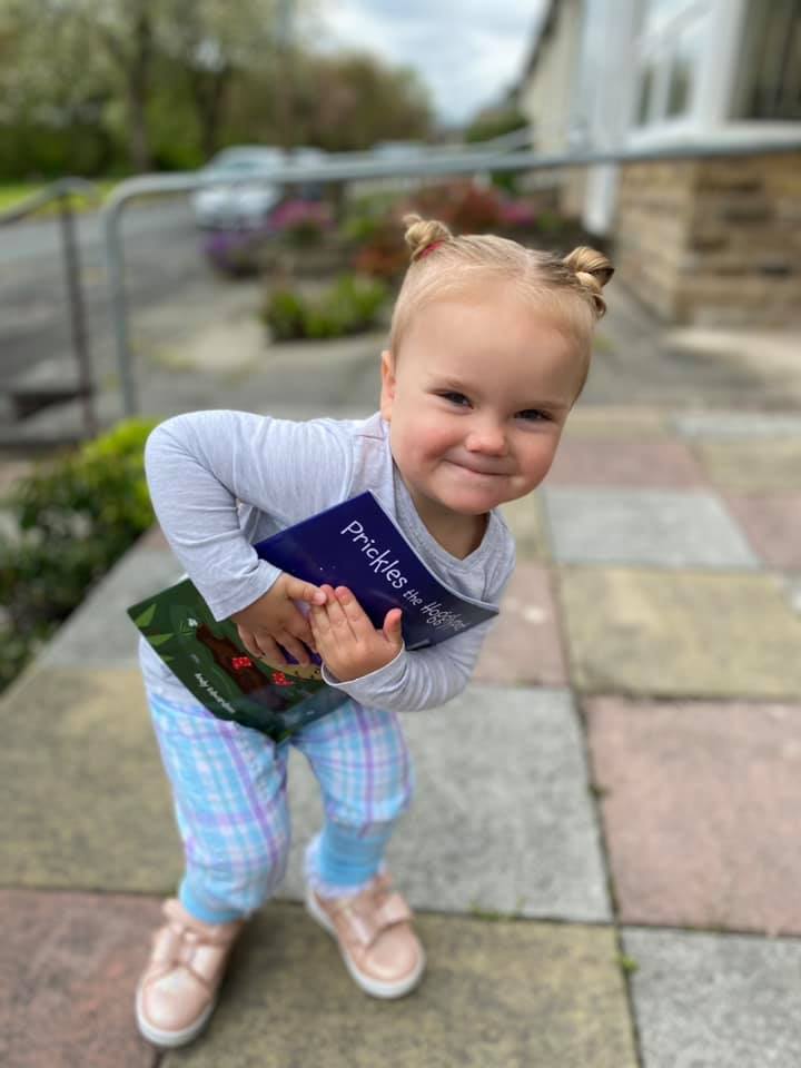 Ahh Olivia can't wait for Grandad's visit to her pre-school today for a reading of Prickles the Hogglypot!  Wish us luck! @sueatkinsbookclub