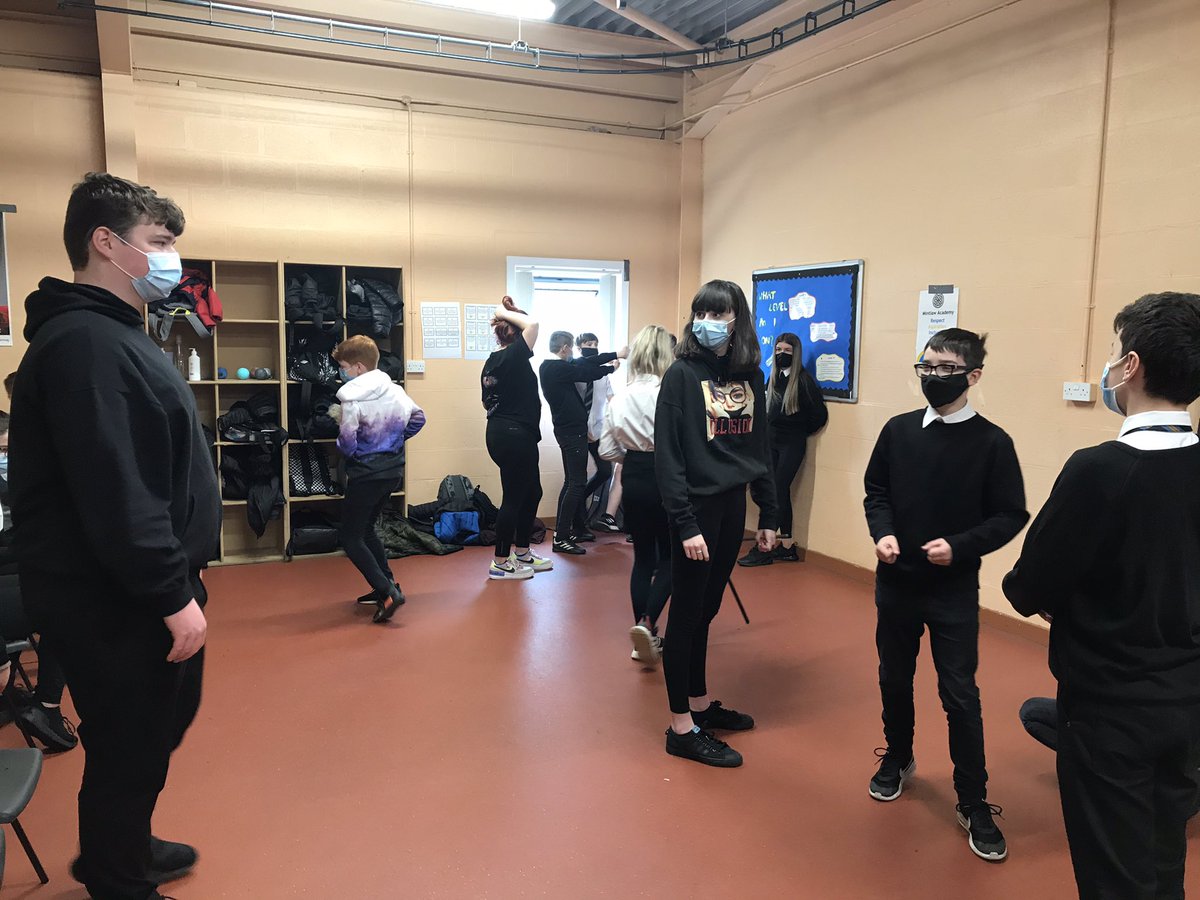 MintlawCreative's tweet photo. S5 pupils peer mentoring S1 Drama https://t.co/IGZUJGMLPq