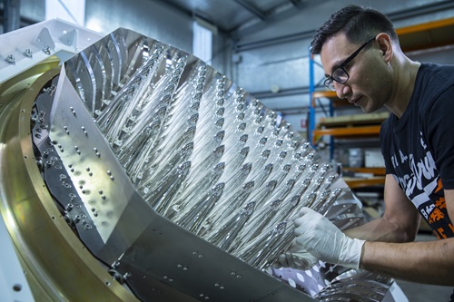 AusAmbSE's tweet image. Using technology developed by #csiro, new Aussie space startup Quasar Satellite Technologies is poised to revolutionise space communication by enabling ground stations to talk to hundreds of satellites at once. #mainsequence csiro.au/en/news/News-r…