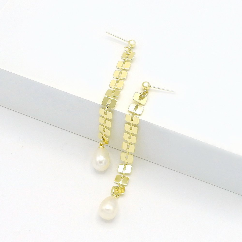 BeaudoraJewelry's tweet photo. Handmade chic teardrop pearl earrings https://t.co/AF41BU5vK7 #gold #rectangle #geometric #white #pearl #women #brass #pushback #avantgarde
Get another 10% off coupon by favoriting our jewelry at Etsy. https://t.co/8z6YxlBRnt