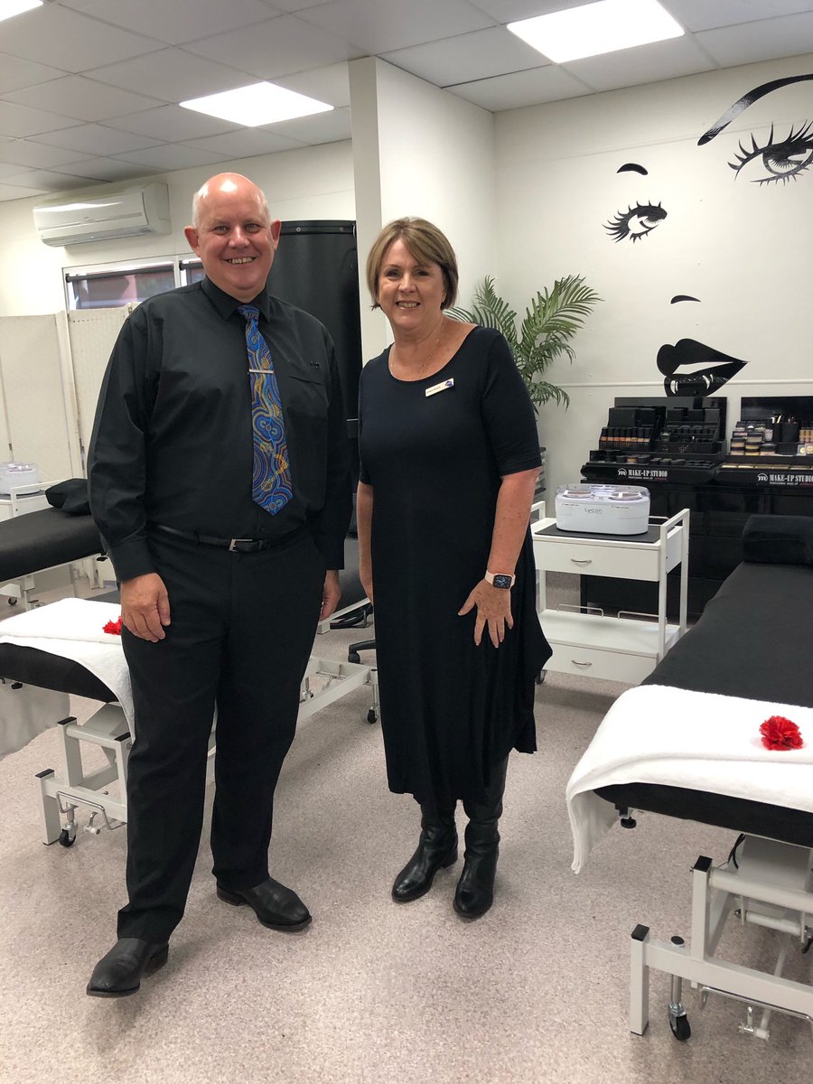 Jenny Roberts tweet media