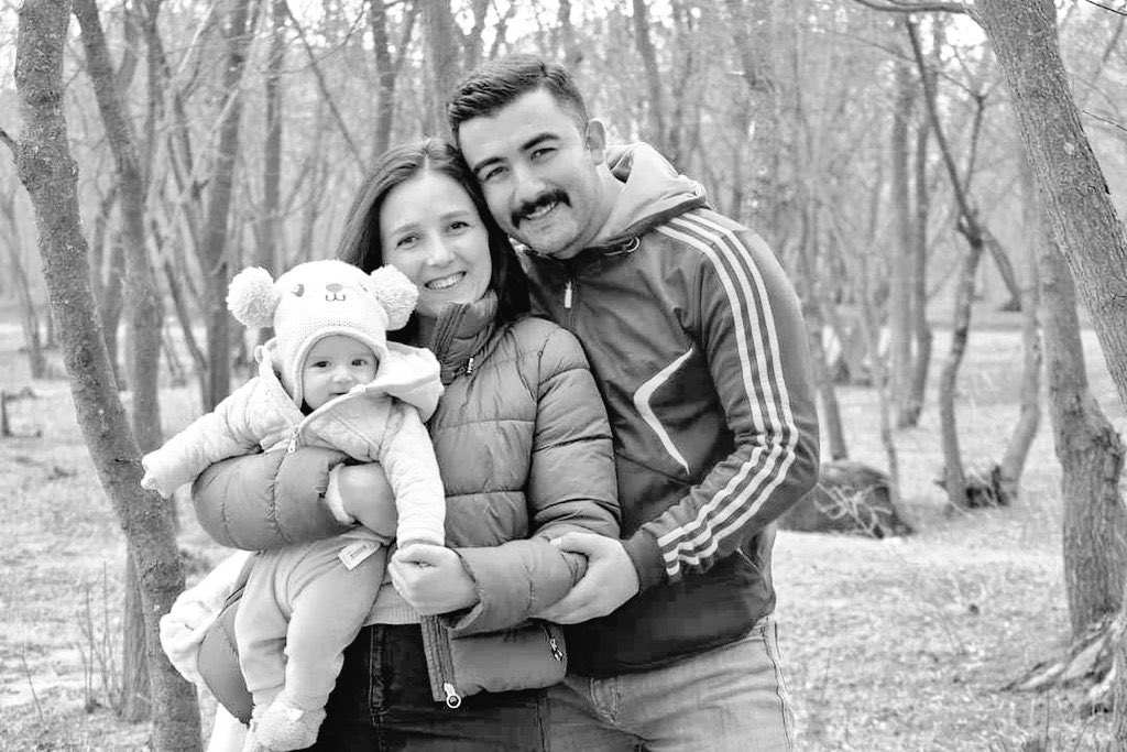 Ağrı Doğubayazıt’ta hain teröristlerin taciz ateşi sonucu şehit düşen kahraman Özel Harekat Polisimiz #VeliKabalay kardeşimize Allah’tan rahmet, ailesine başsağlığı ve sabır dilerim.

Milletimizin Başı Sağolsun 🇹🇷