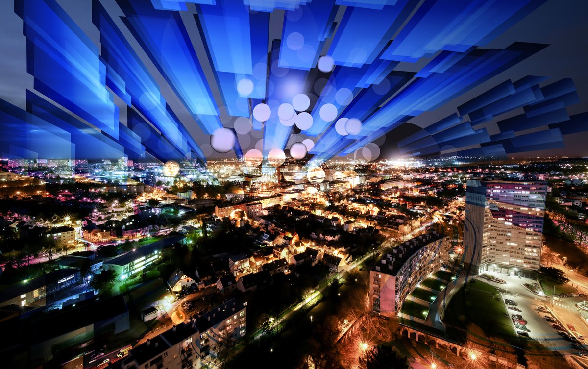 Envie d'explorer la ville de demain de demain avec #inOut2021 #Rennes <a href="/lemondefr/">Le Monde</a> <a href="/TVR35/">TVR La chaîne</a> <a href="/davidenkoff/">davidenkoff</a> ? Déjà deux épisodes diffusés : 
✅Est-il possible de bien vivre en ville ? 
✅La ville connectée est-elle intelligente ? 
Retrouvez-les en replay sur inout.rennes.fr