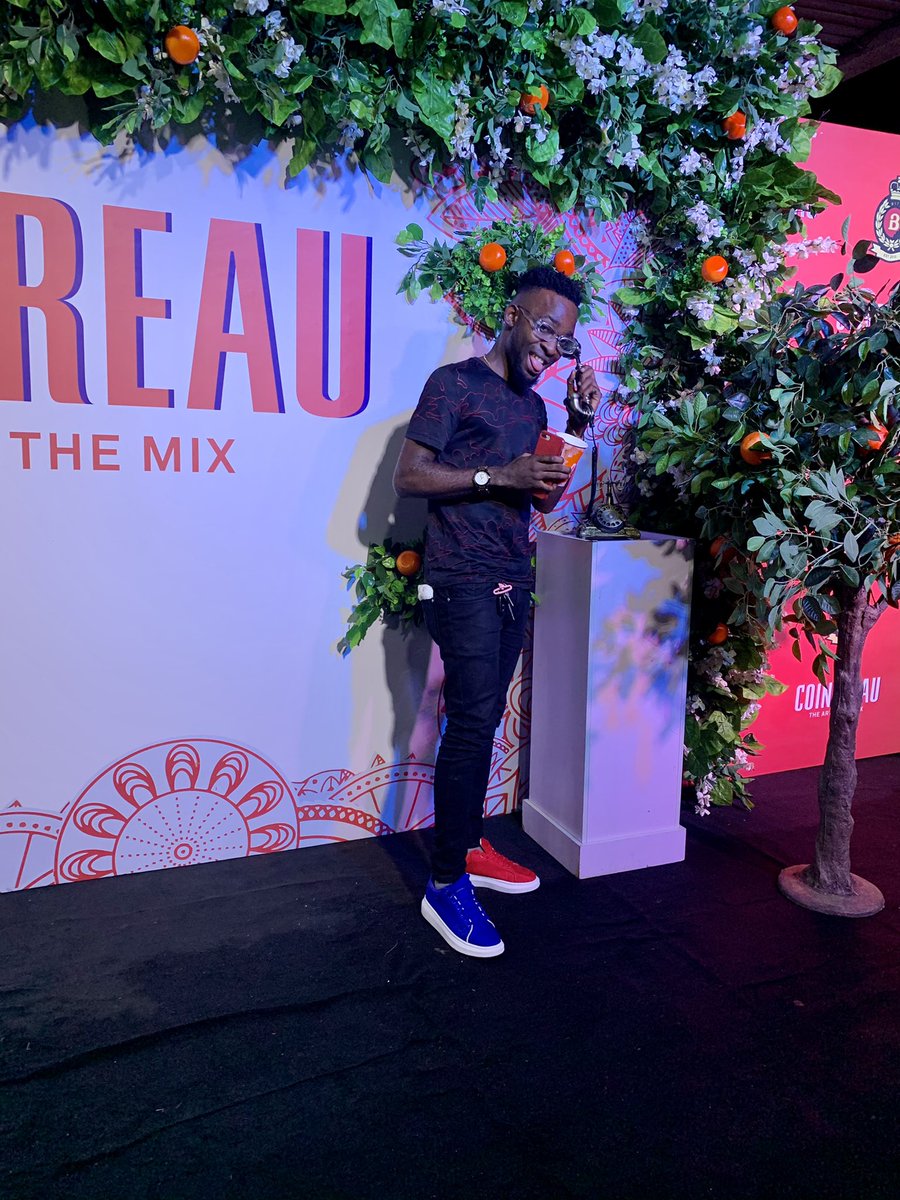 IamDJMAXWELL's tweet image. Oluwa Has Picked Up the Call...

About Last Night with @BiteLounge n @remycointreau 

#WeMakingProgress #GiantSlayer #SugarBoi #DjTohBadt