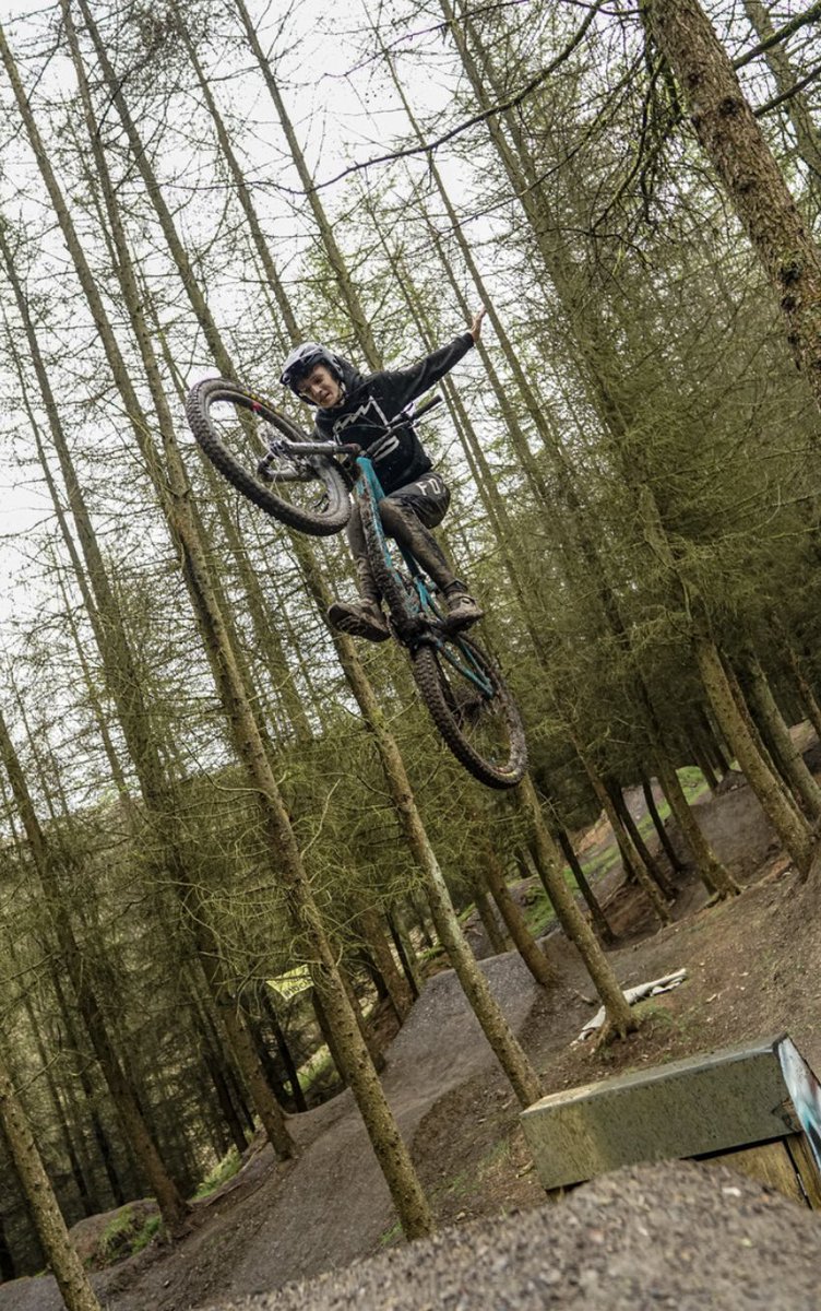 ClaimTwo's tweet photo. Who’s got that Friday feeling ?
#MTB #ForrestOfDean #MTBLife #mtbuk #mtblifestyle https://t.co/qyVh8XD4g6