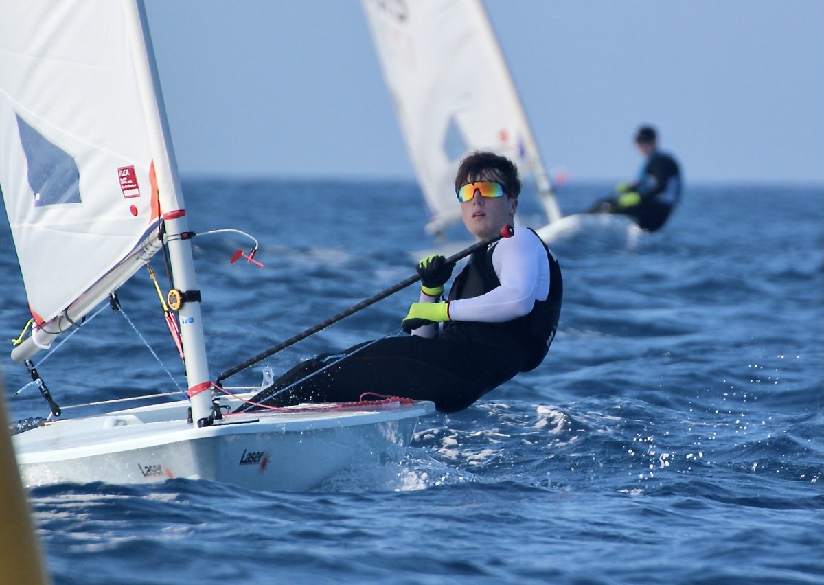 SailCoach's tweet photo. Medium wind choppy waves teach a new different skill β΅π¬οΈπ
#regatta #lasersailing #sailing #fleet #sailingrace #windy #waves #sailcoachmakingyoubetter #sailingpractice #radialclass #sailinglife #lasergroup #summer #youngtransition #spring #malta #maltasailing #maltasailbase https://t.co/m5rpqCzdrg