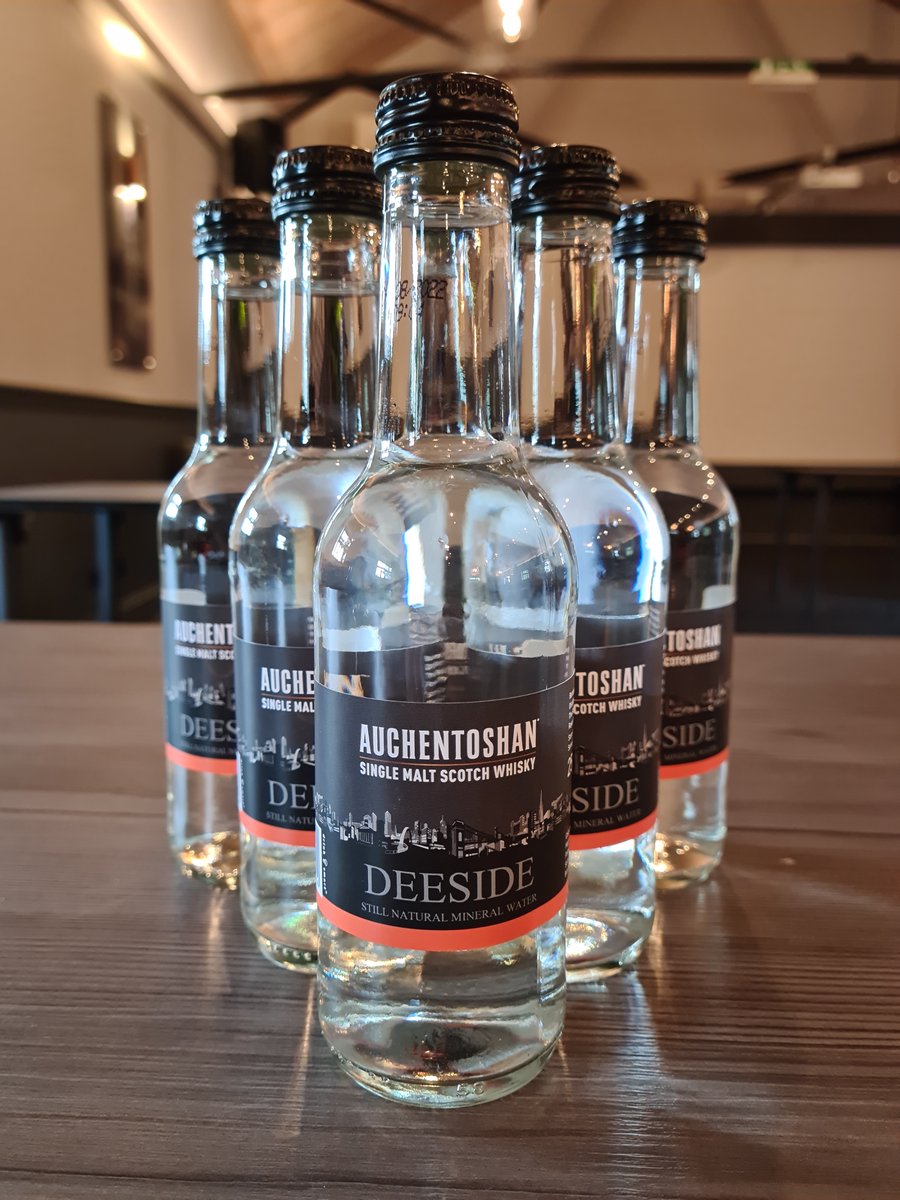 We're loving the design of these private labelled bottles that we produced for <a href="/Auchentoshan/">The Official Page of Auchentoshan Whisky</a> distillery.  If you are looking for private labels for your business, hotel or event, ask us for details on info@deesidewater.co.uk 💧😍