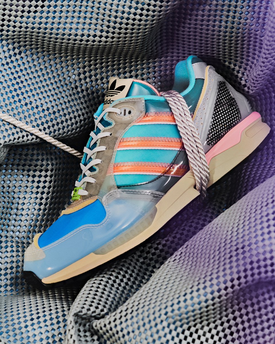Footpatrol_ldn's tweet photo. Shop the the adidas XZ 0006 'Inside Out' pack in-store and online now! Sizes range from UK4 - UK12, priced at £110. Shop now: https://t.co/qT6ngBHmnb #adidas #adidasConsortium #adidasZX #ZXRunning https://t.co/7Qzw4Wszgr