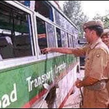Tribute to martyrs of kaluchak massacre.On this day in 2002, three Lashkar-e-taiba militants attacked a Himachal Road Transport Corporation bus and martyred 31 persons including 10 children's and 8 women's .OM SHANTI😭😭 #tributetomartyrs #tribute #IndianArmy #pakistaniterrorists