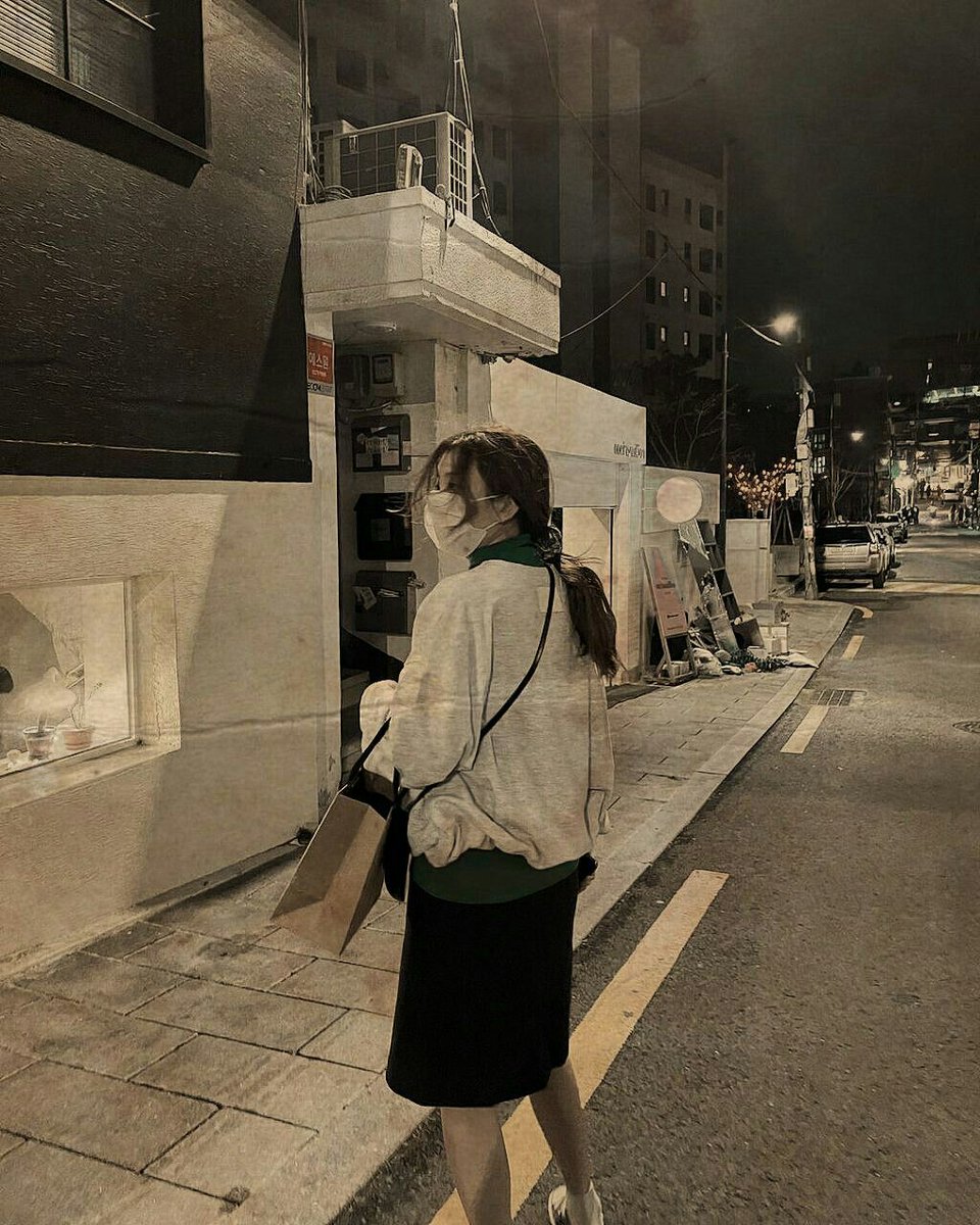 hi,Dey disni,gw bru main rp twitter nih kuy lah mutualan 
.
.
.
Fambest gak qi ? dm sj
mutualan? Kuy lah gas ngengg
#roleplayerindonesia #roleplayeraccount #rptwt