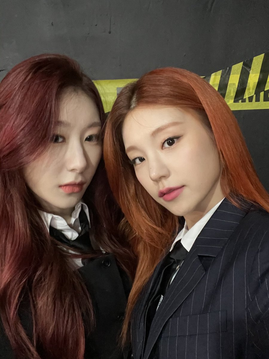 reullean's tweet image. MIDZY! apakah kamu menemukan siapa mafianya? ini terasa lebih menyenangkan setelah melakukanya dengan kalian 😆