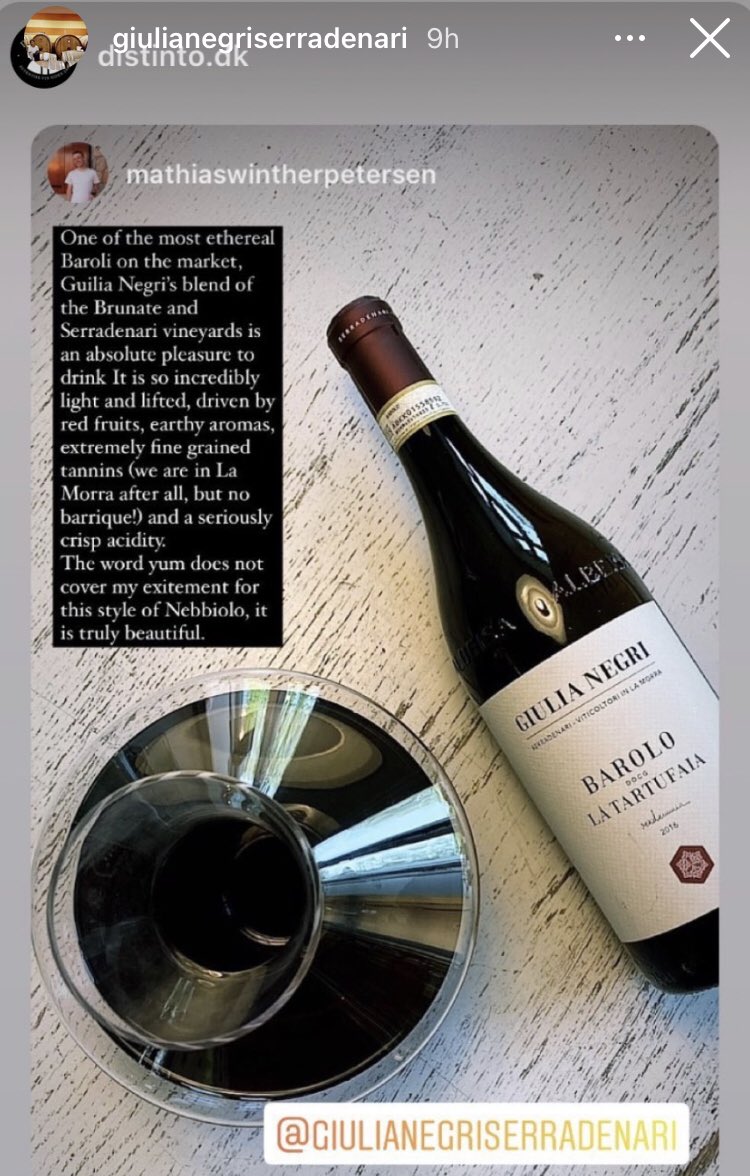 theterrificwine's tweet photo. Världen fortsätter upptäcka Giuli Negris viner. Finns i BS. #barolo #barologirl #nebbiolo #langhe #pinotnero #chardonnay #serradenari #lamorra #vin #vintips #piemonte #giulianegri https://t.co/nLu7p32MBU