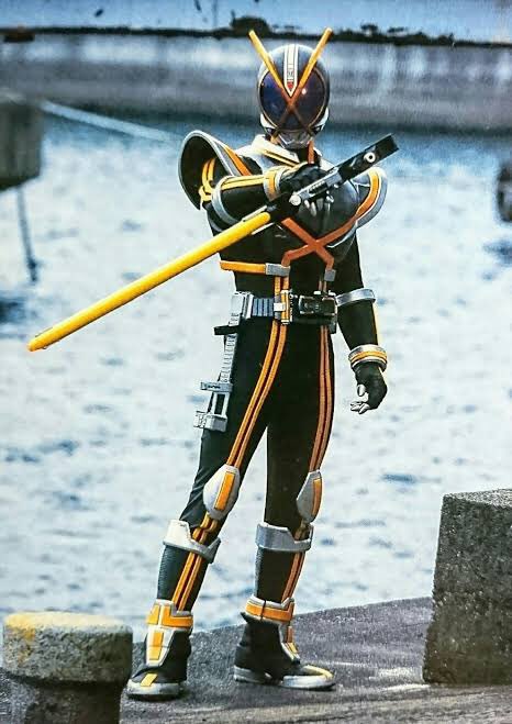 今日紹介するのは、 仮面ライダーカイザです。 カイザは草加雅人、木場