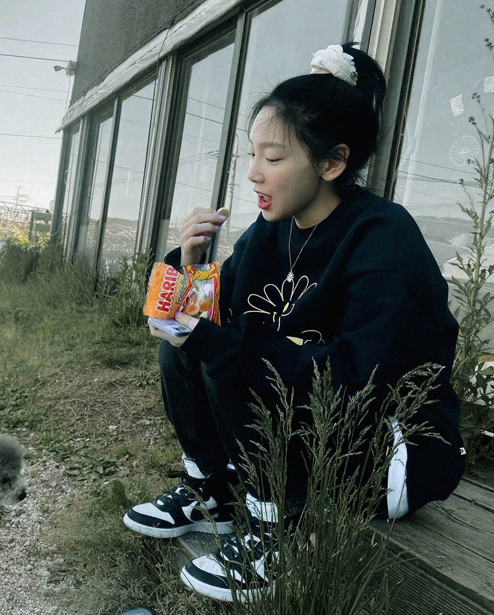 hr_taetae's tweet photo. เอ่อ... เยลลี่เร่งโตปะคะ ?
ใครเอาเยลลี่ปลอมให้น้องกิน มัมหมีจะไปด่ามัน https://t.co/waWmCTItBh