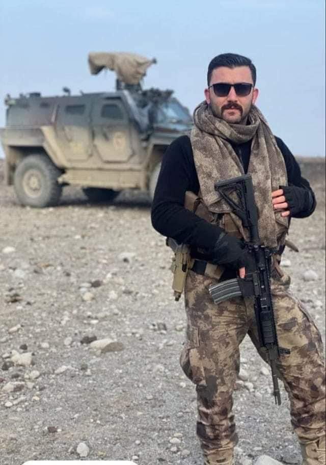zorlu77's tweet photo. Şehidimiz özel harekat polisi Veli Kabalay...Türk milletinin asil evladı, mekanın cennet olsun. Dualarımız senin için... https://t.co/ncLwkicfQP