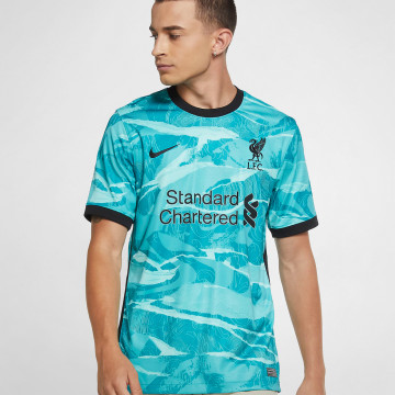 Underbar seger på Old Trafford igår!

Eftersom ingen hade rätt i vår tipstävling lottar vi ut årets bortatröja till en slumpvis utvald person kl. 14.00 idag istället.

- Följ <a href="/LFCPodden/">LFC Podden</a>
- Retweeta detta

SamDodds.com kör dessutom 40% rabatt på ALLA matchtröjor just nu!