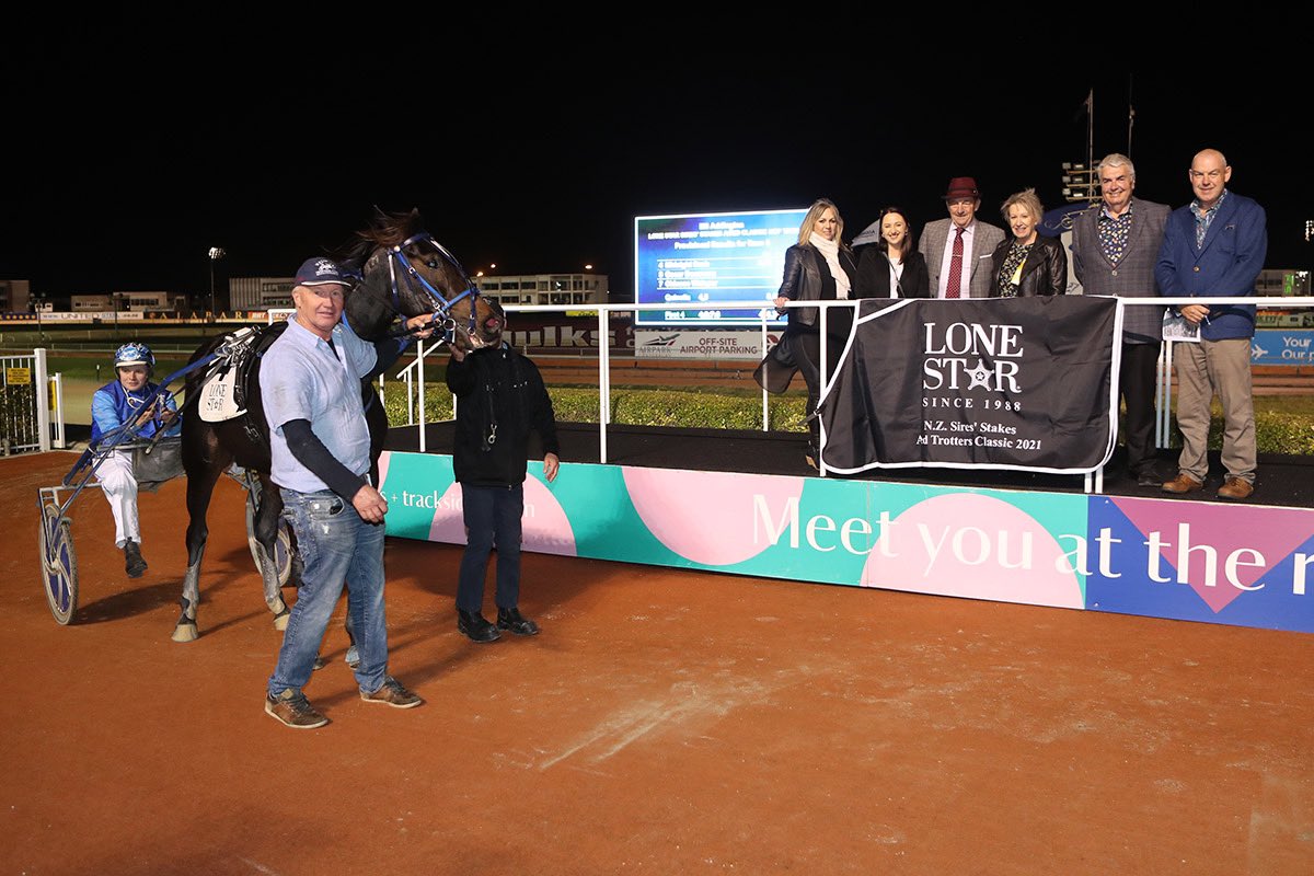 NZSiresStakes tweet picture